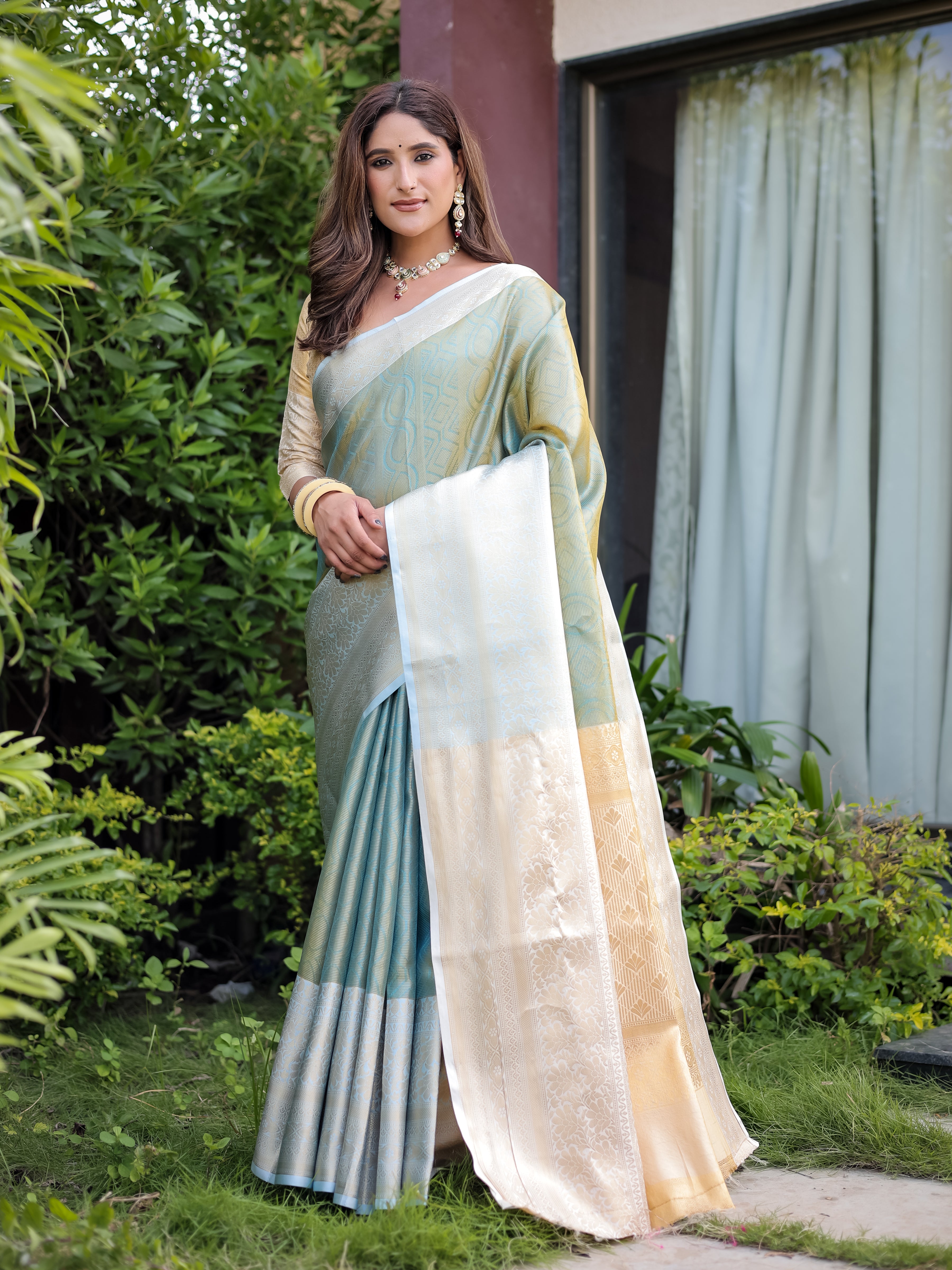 Faux Banarasi Handloom Pure Zari Saree