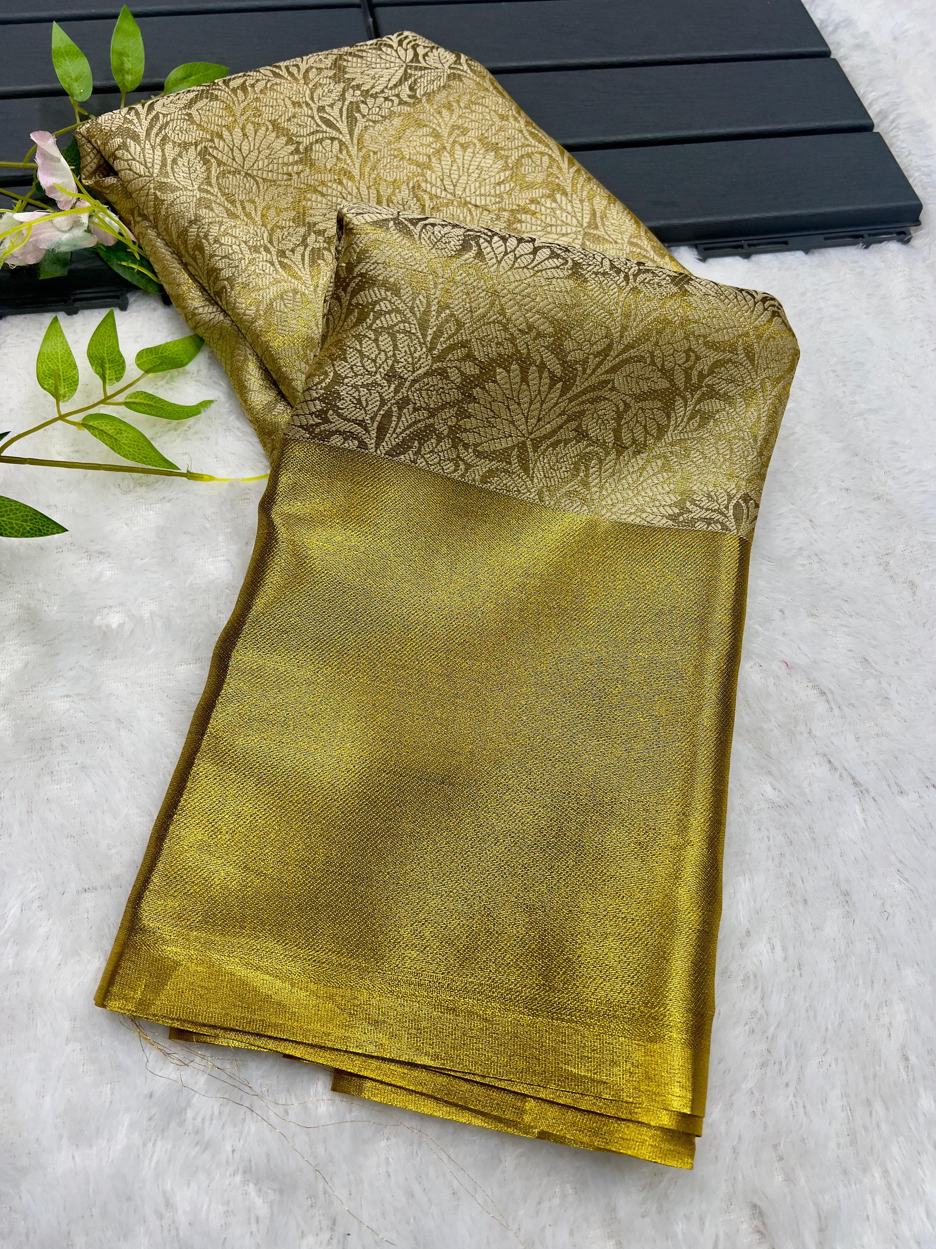 Dark Yellow Beautiful Banarsi Handloom Golden Tissue Zari Silk Saree