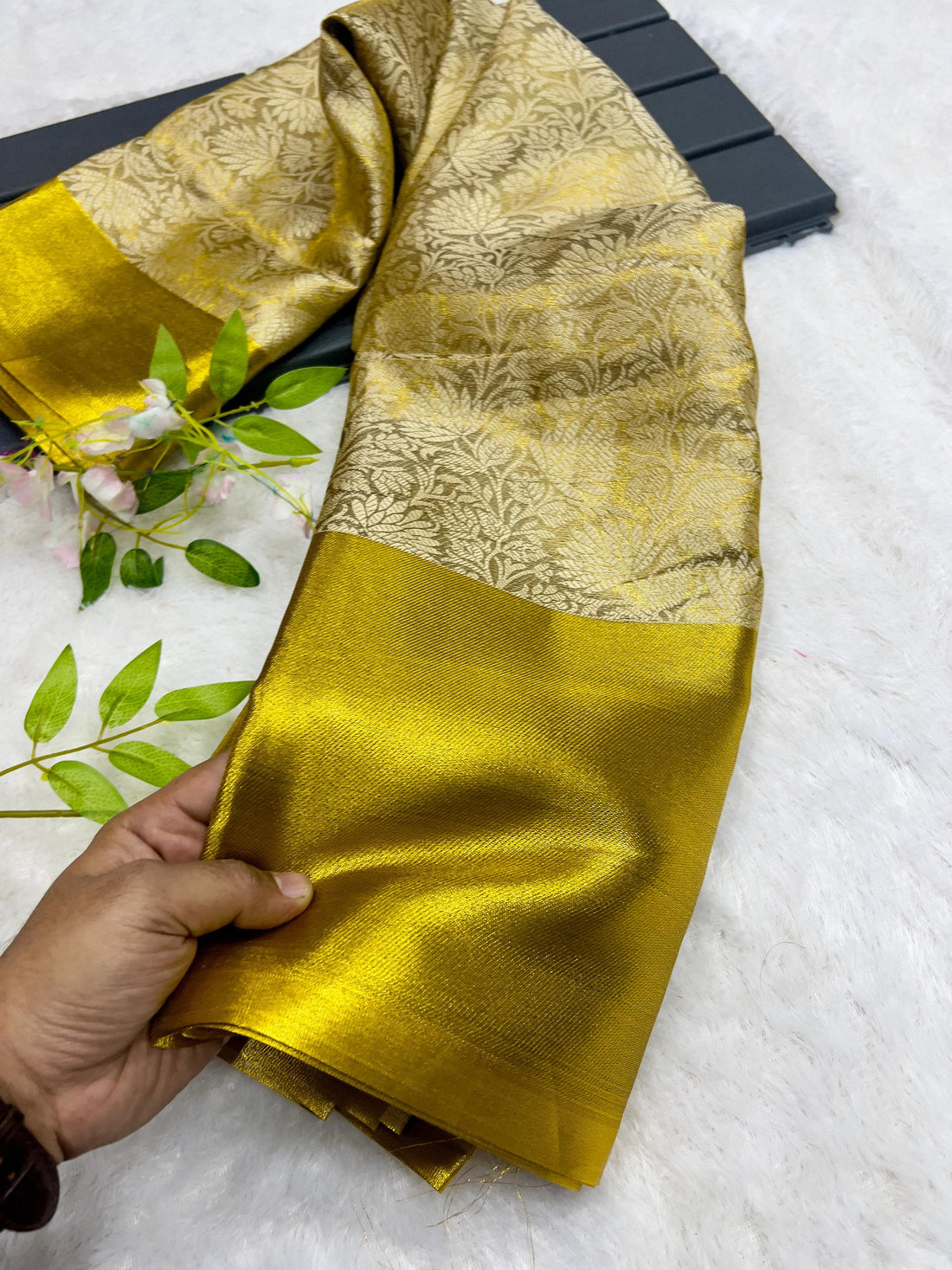 Dark Yellow Beautiful Banarsi Handloom Golden Tissue Zari Silk Saree