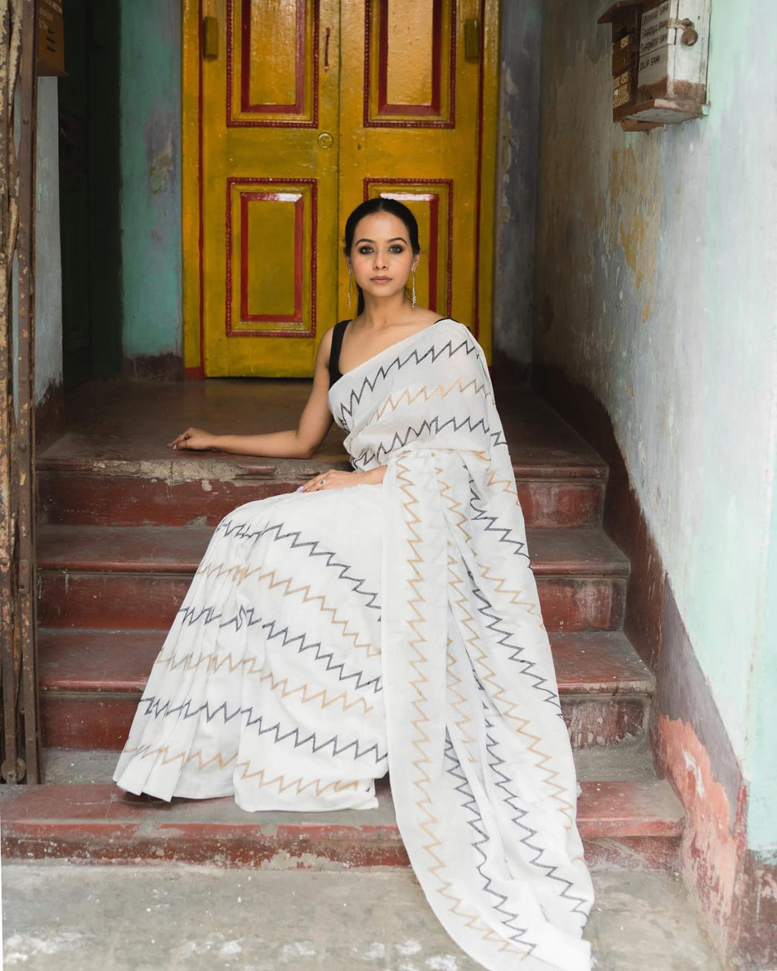 Faux Georgette Daily Wear Thread Work Saree