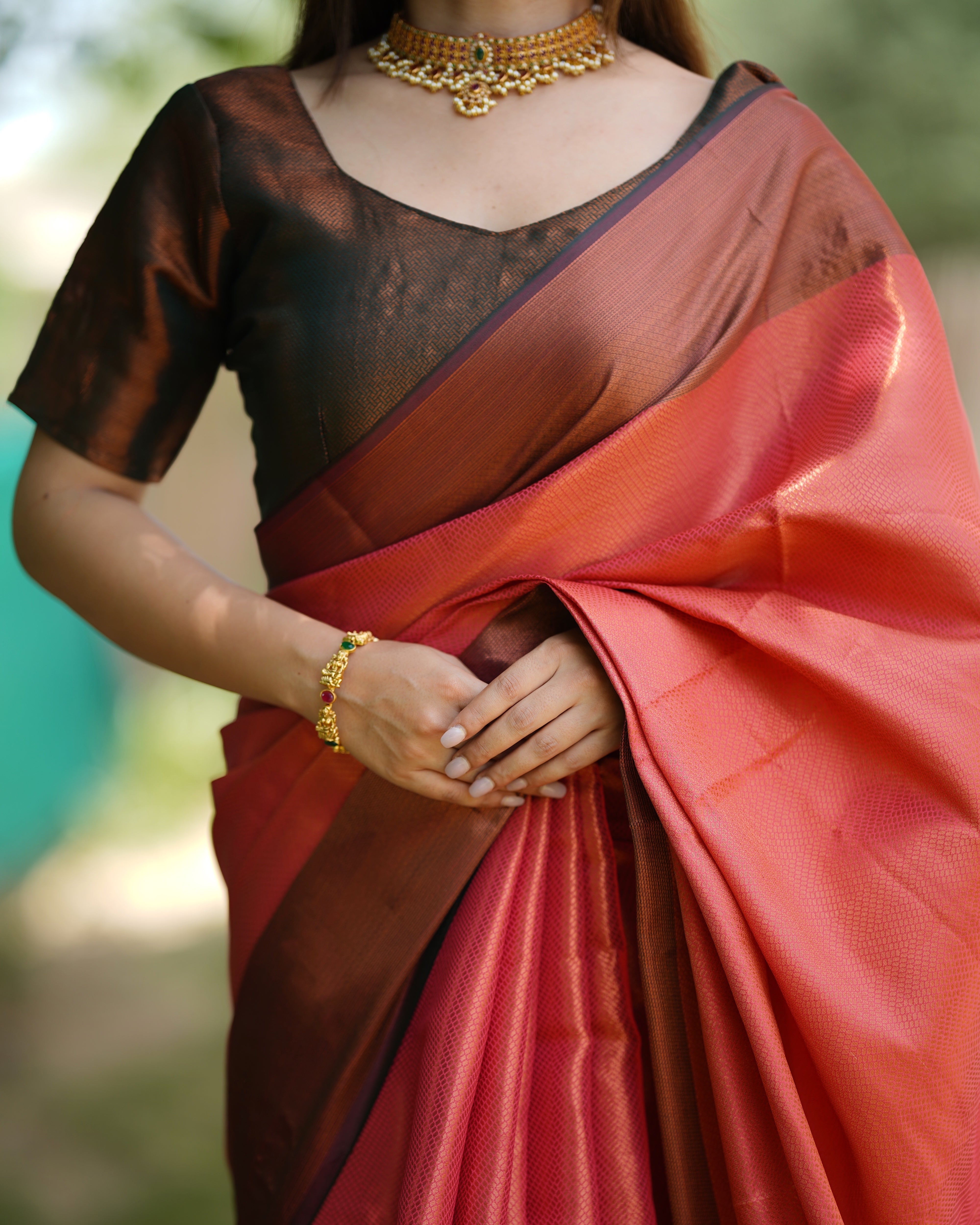 Gajari Kubera Pattu Kanjivaram Silk Saree