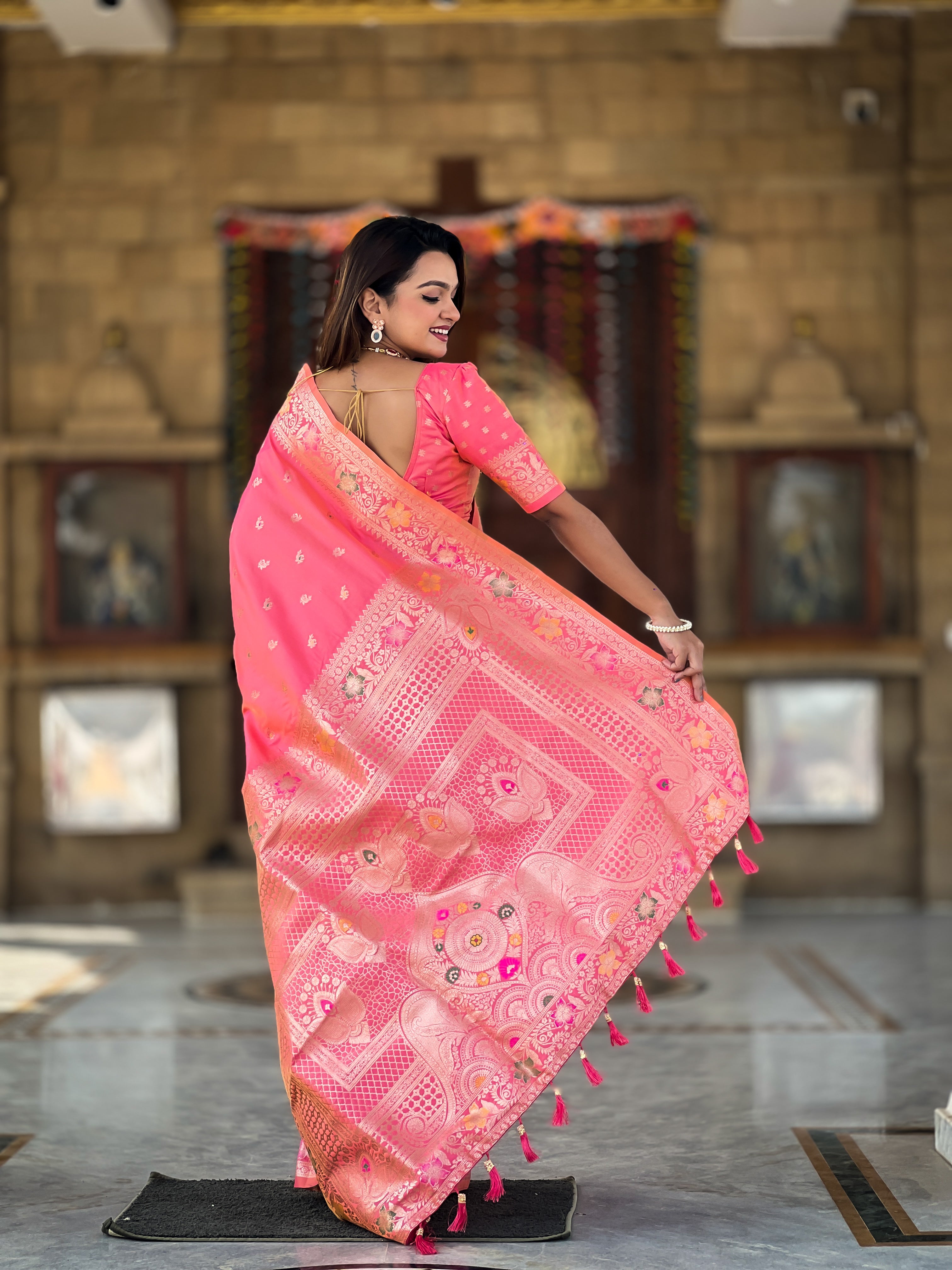 Gajri Pink Soft Banarasi Silk Saree With Zari Weaving Meenakari