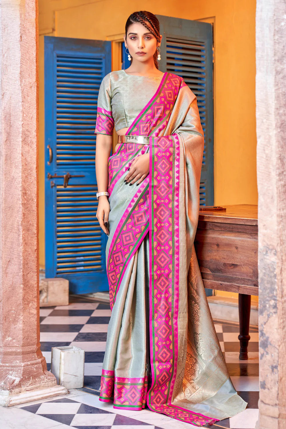 Gray Kanjivaram Patola Silk Saree