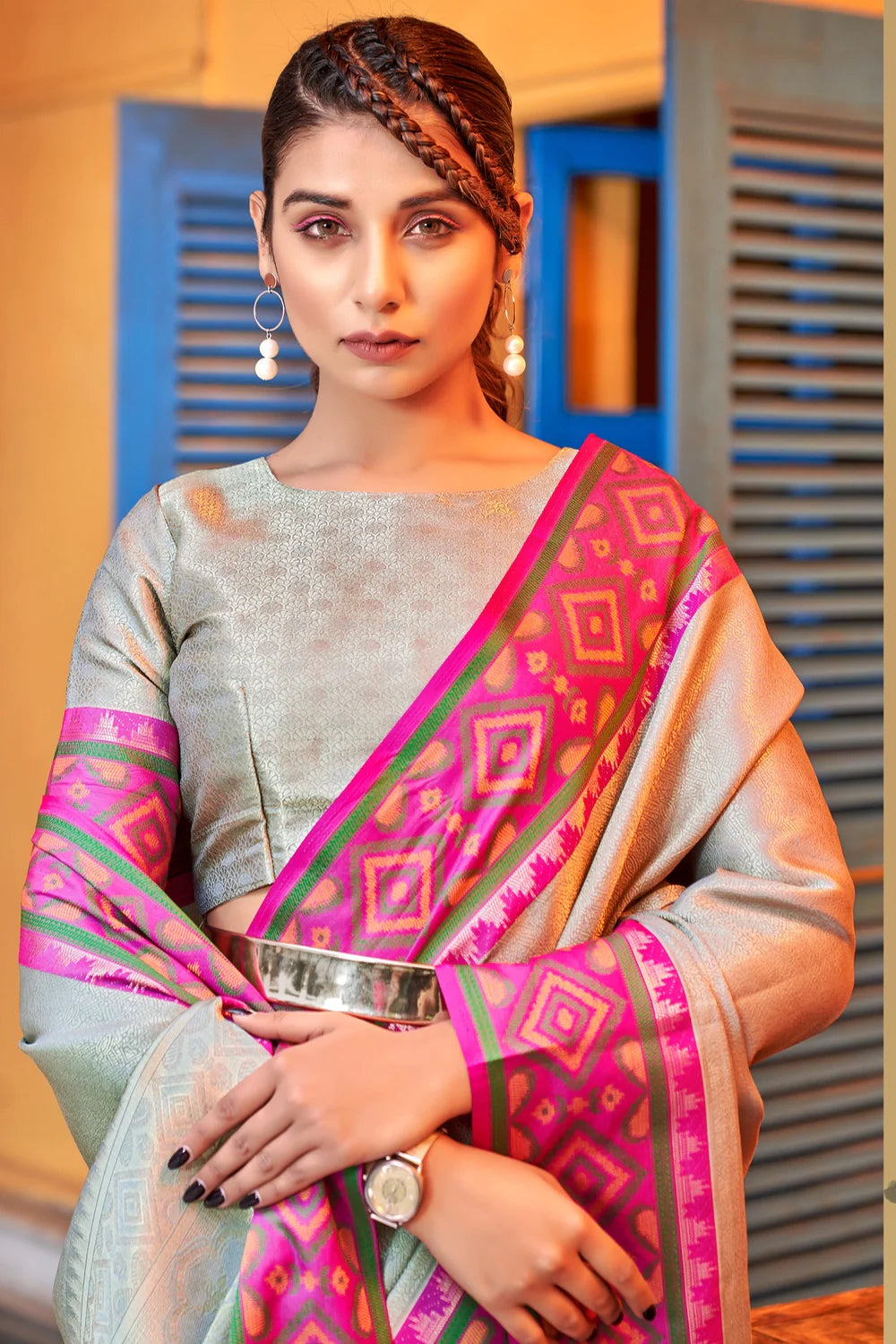Gray Kanjivaram Patola Silk Saree