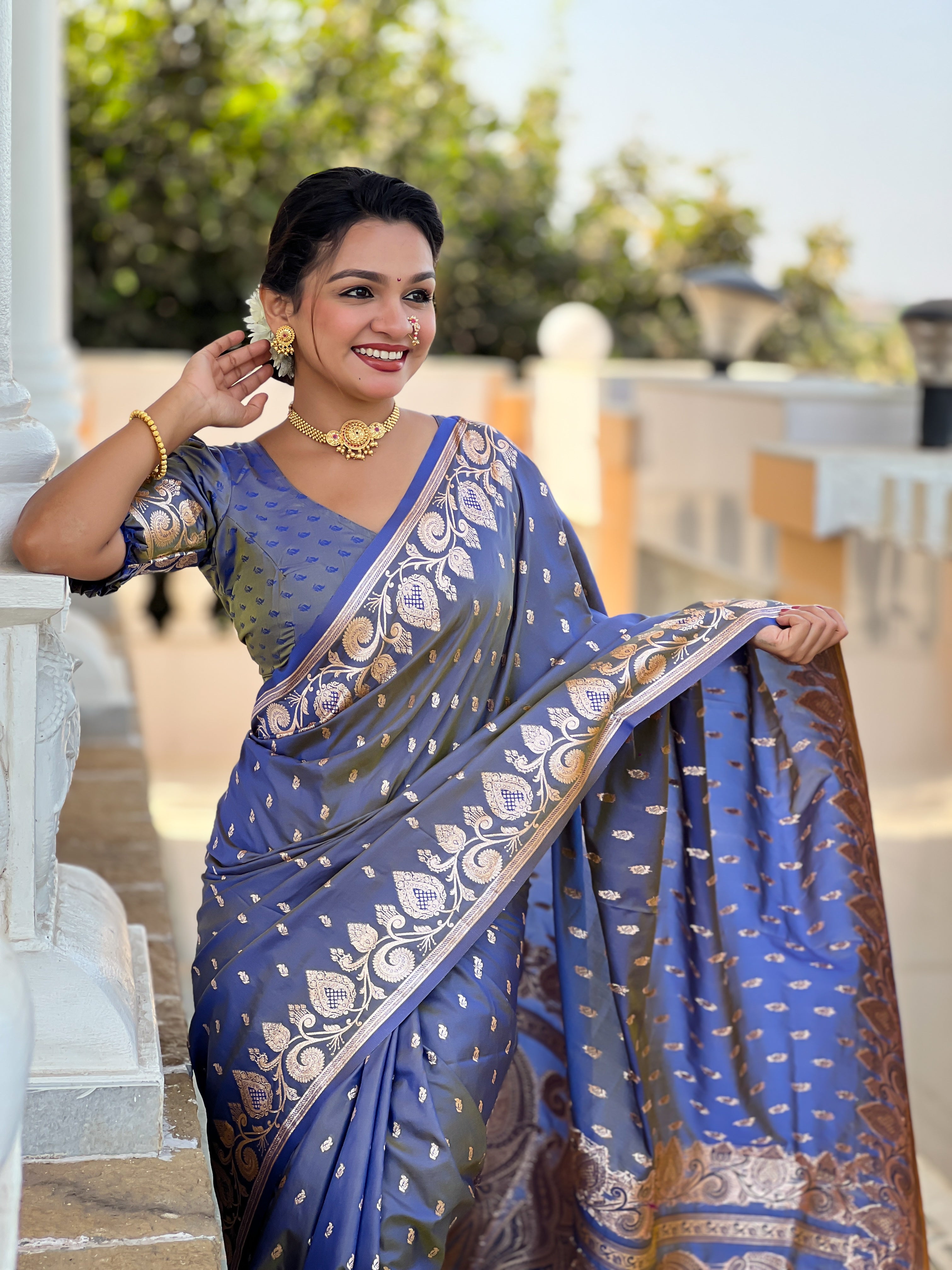 Grey Soft Banarasi Silk Blend Saree With Zari Weaving