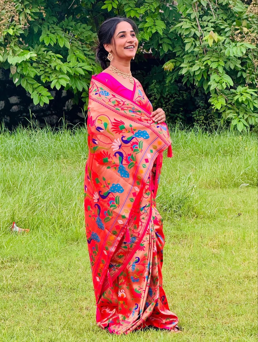 Pink Woven Meenakari Design Soft Paithani Silk Saree