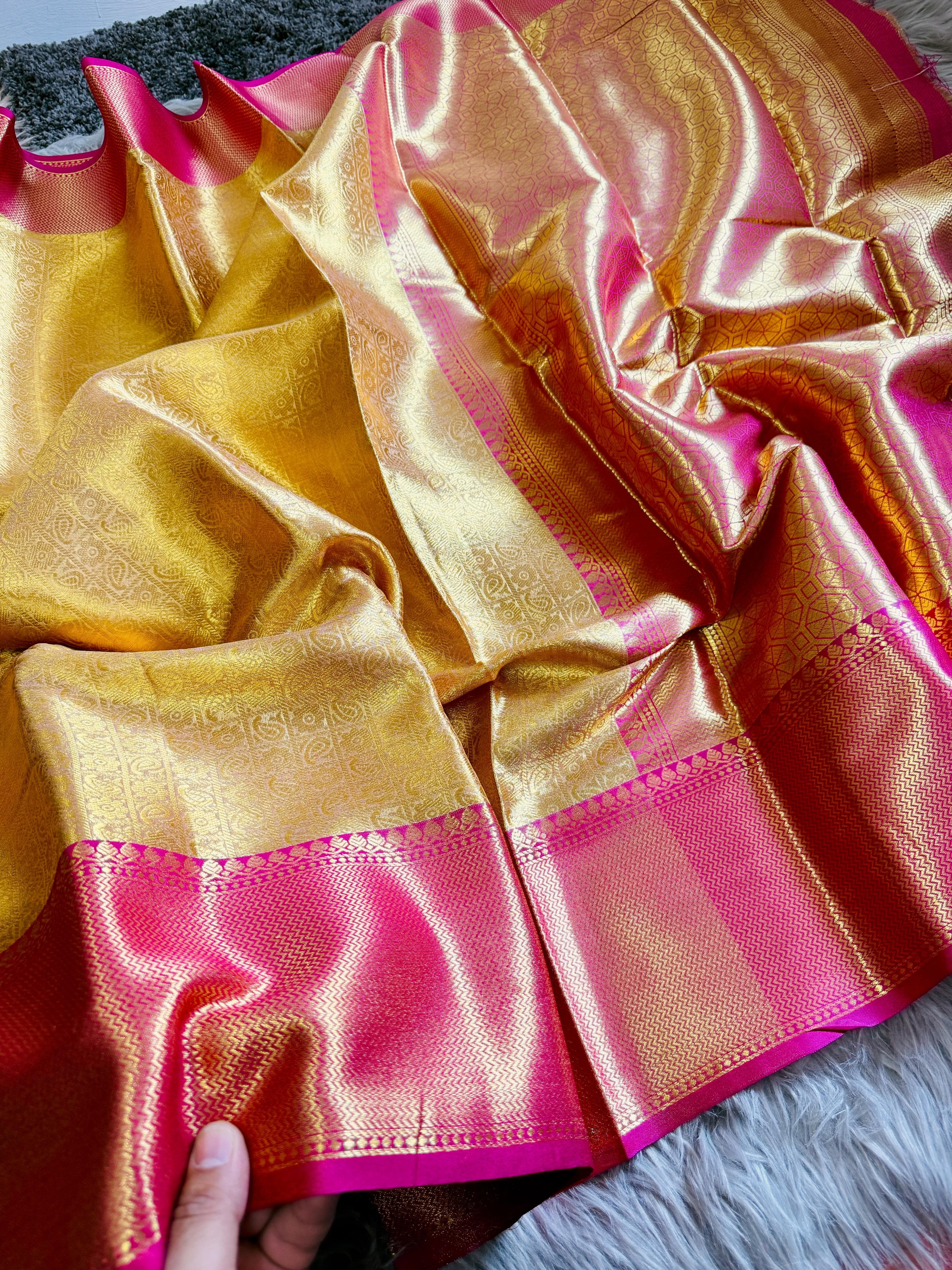 Luxor Gold Rani Mukherji Inspired Premium Tissue Silk Saree