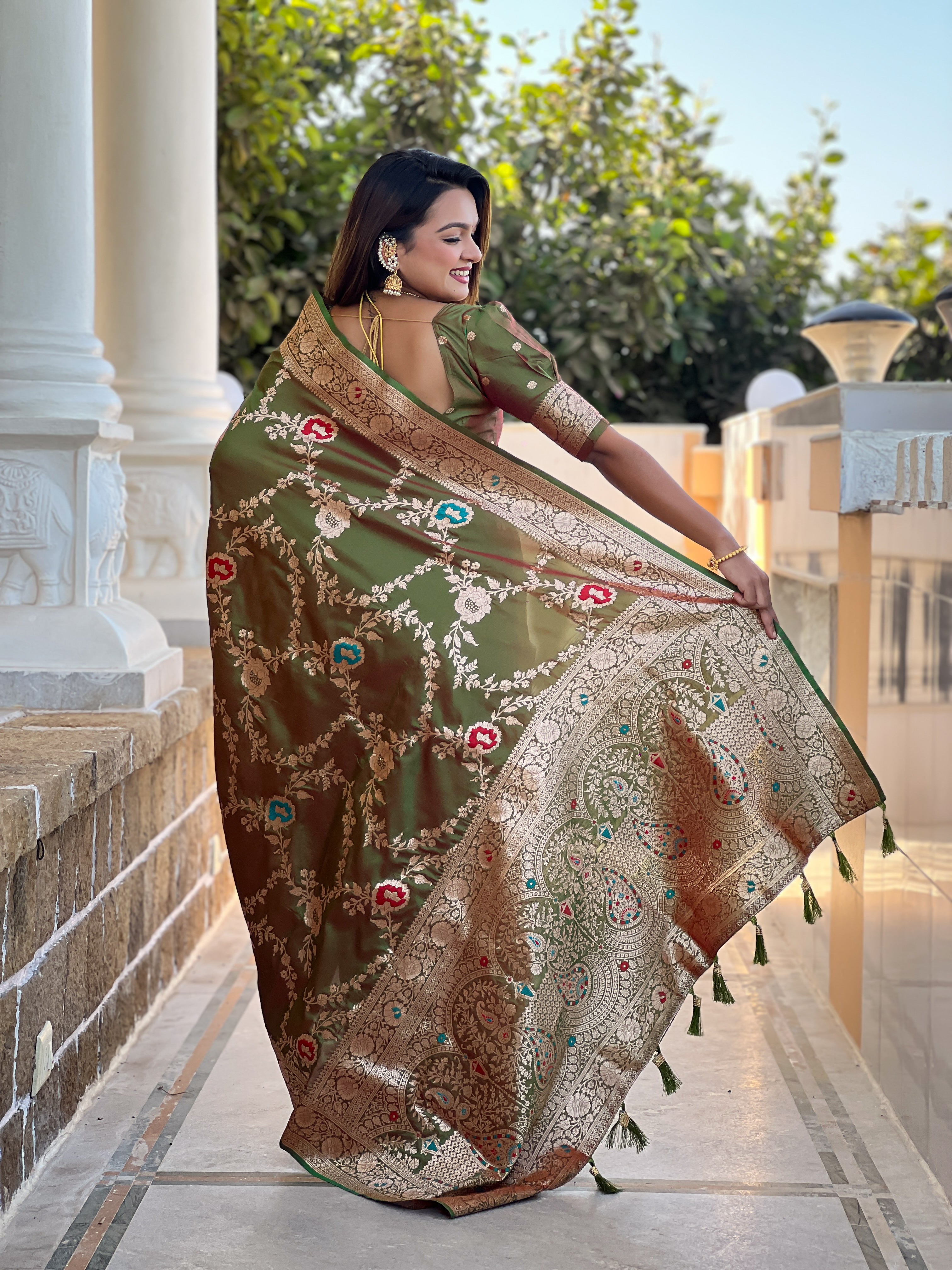 Mehendi Soft Banarasi Silk Saree with Zari Weaving Meenakari Touchup Design