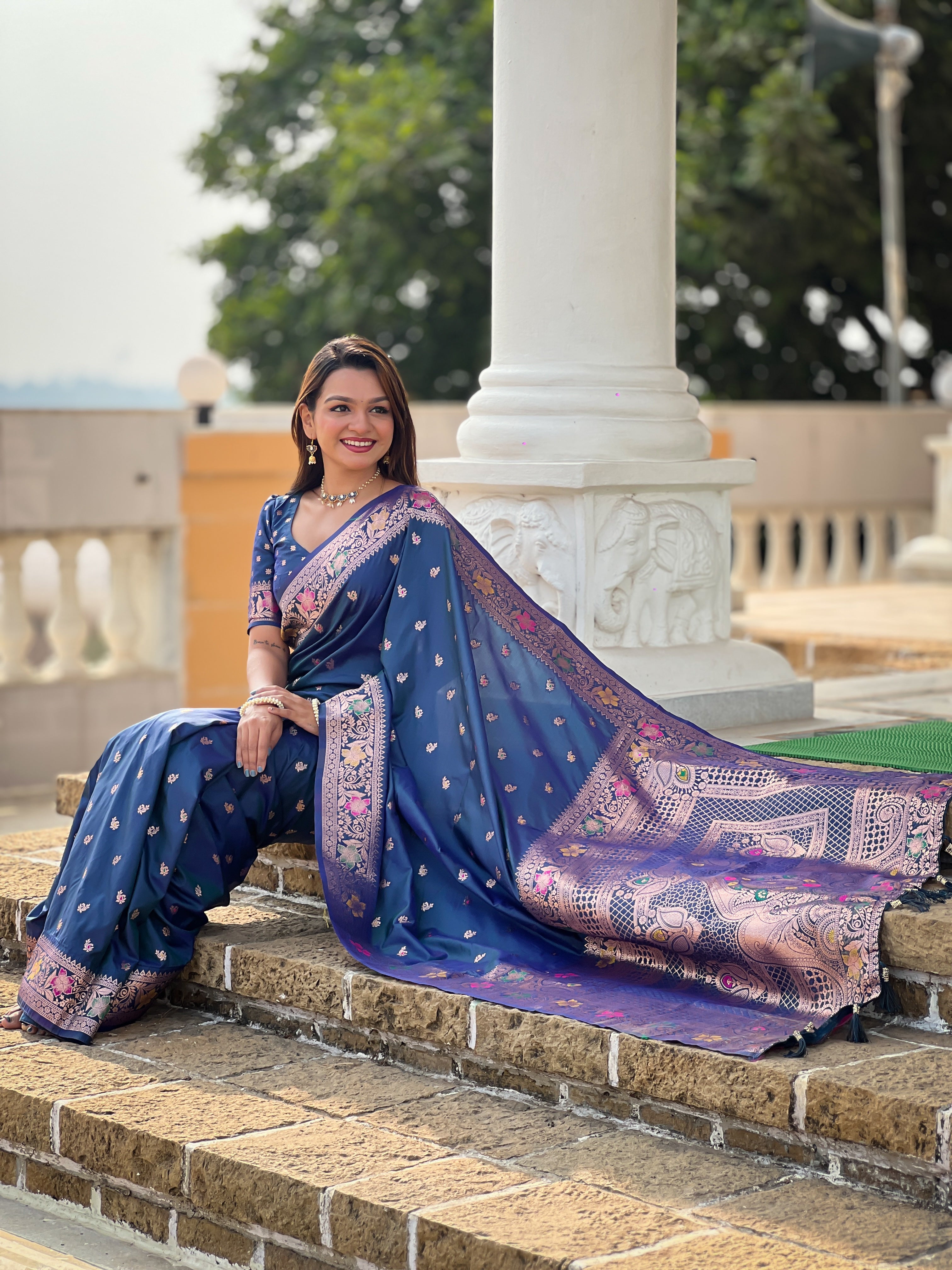 Morpich Soft Banarasi Silk Saree With Zari Weaving Meenakari