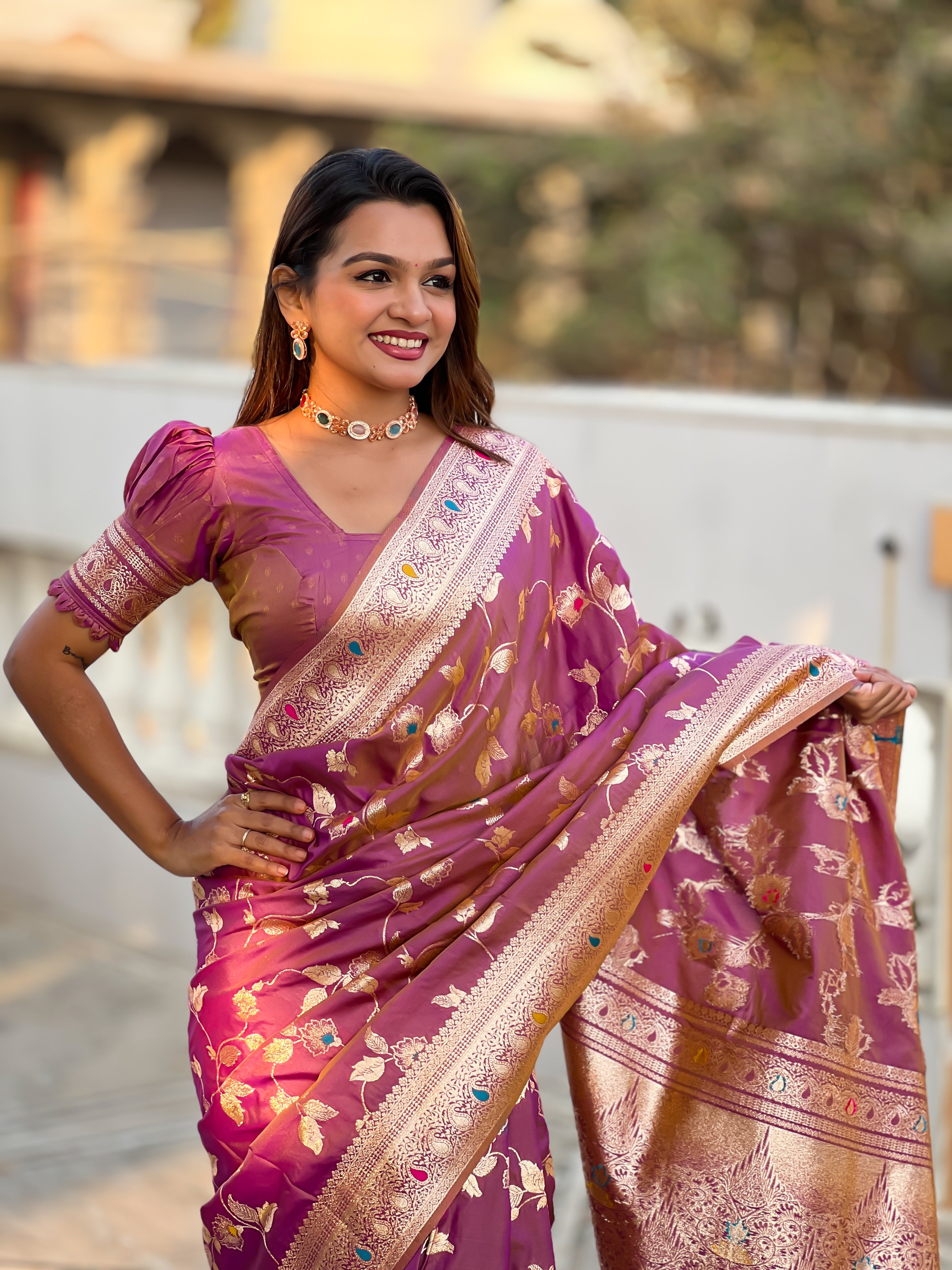 Onion Pink Zari Embroidered Banarasi Silk Saree