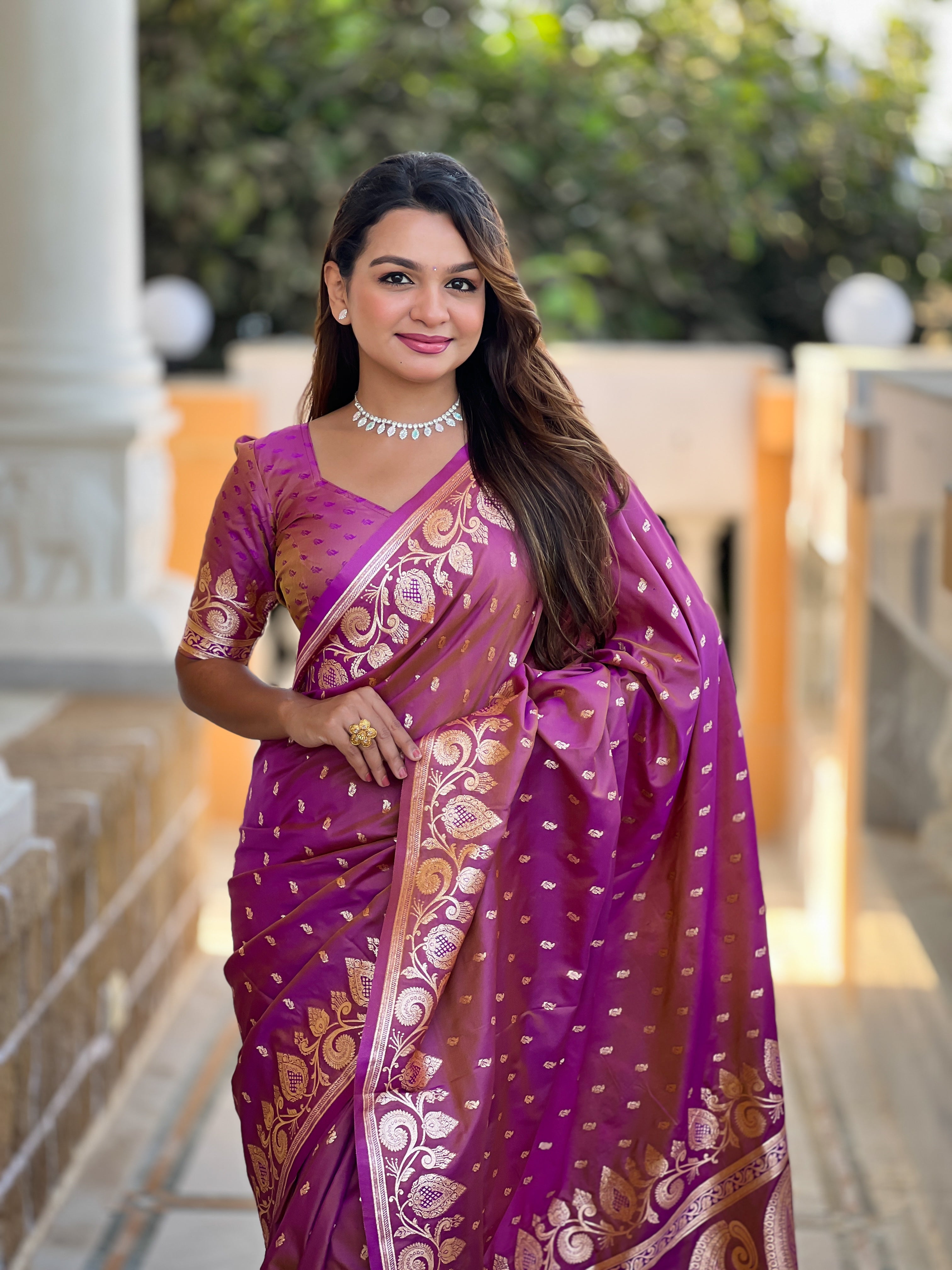 Onion Pink Soft Banarasi Silk Blend Saree With Zari Weaving