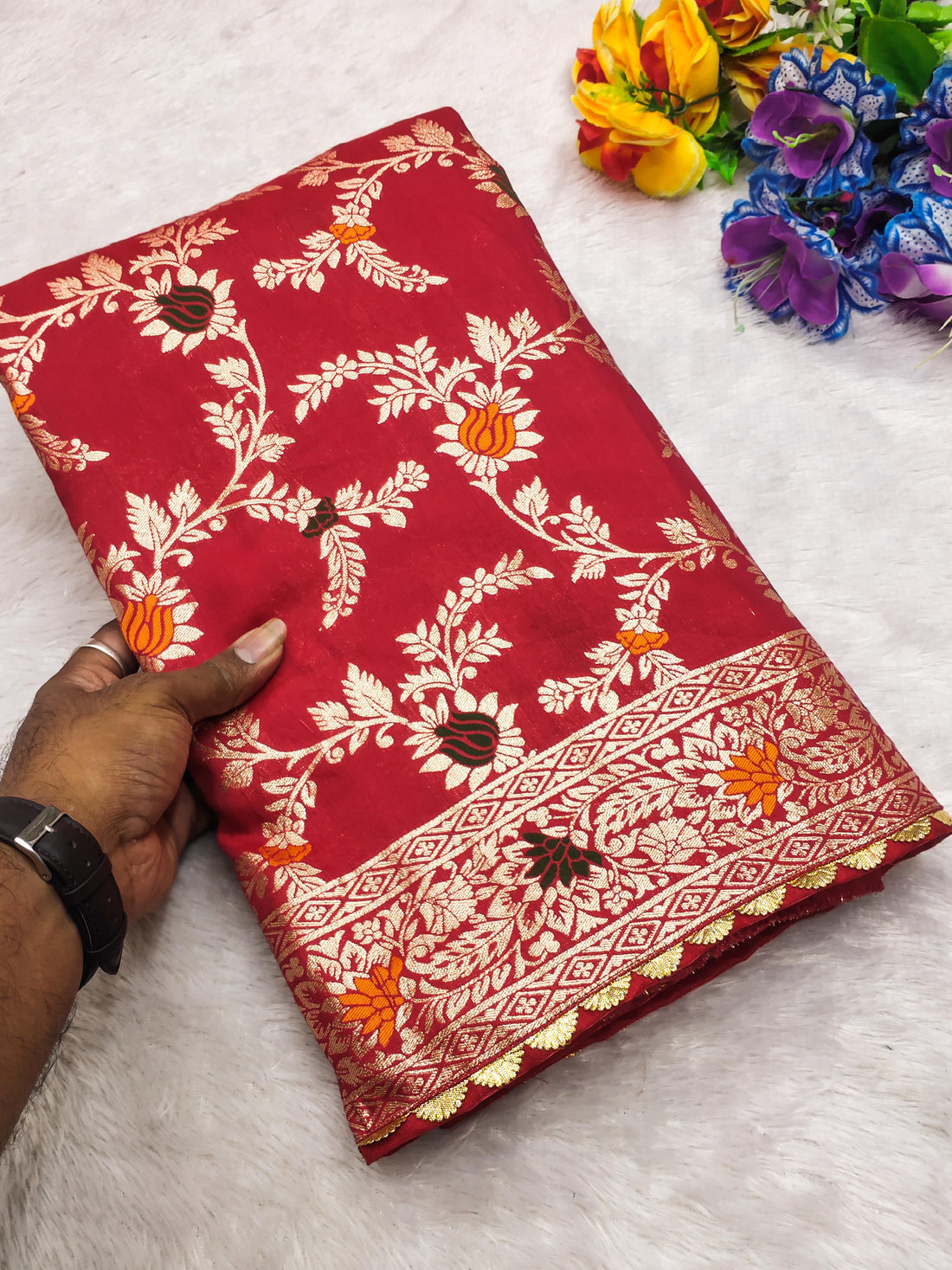 Pure Viscose Dolla Silk Saree with Heavy Meenakari Work