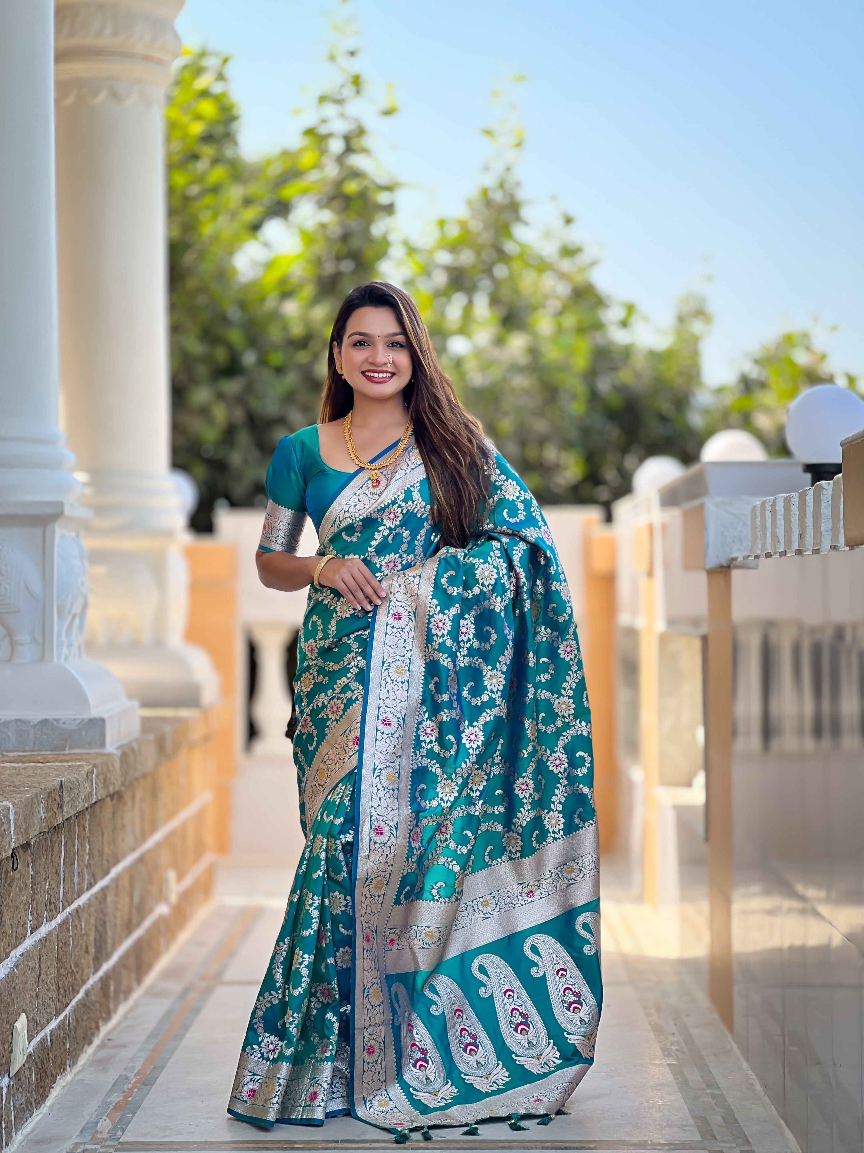 Rama Soft Banarasi Silk Saree with Zari Weaving Meenakari