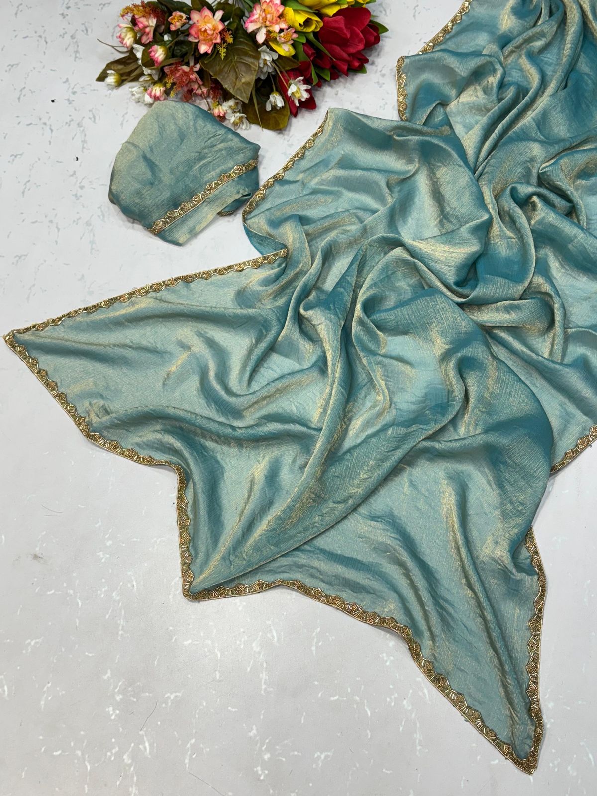 Rangoot Supper Hit Simari Shine Golden Saree