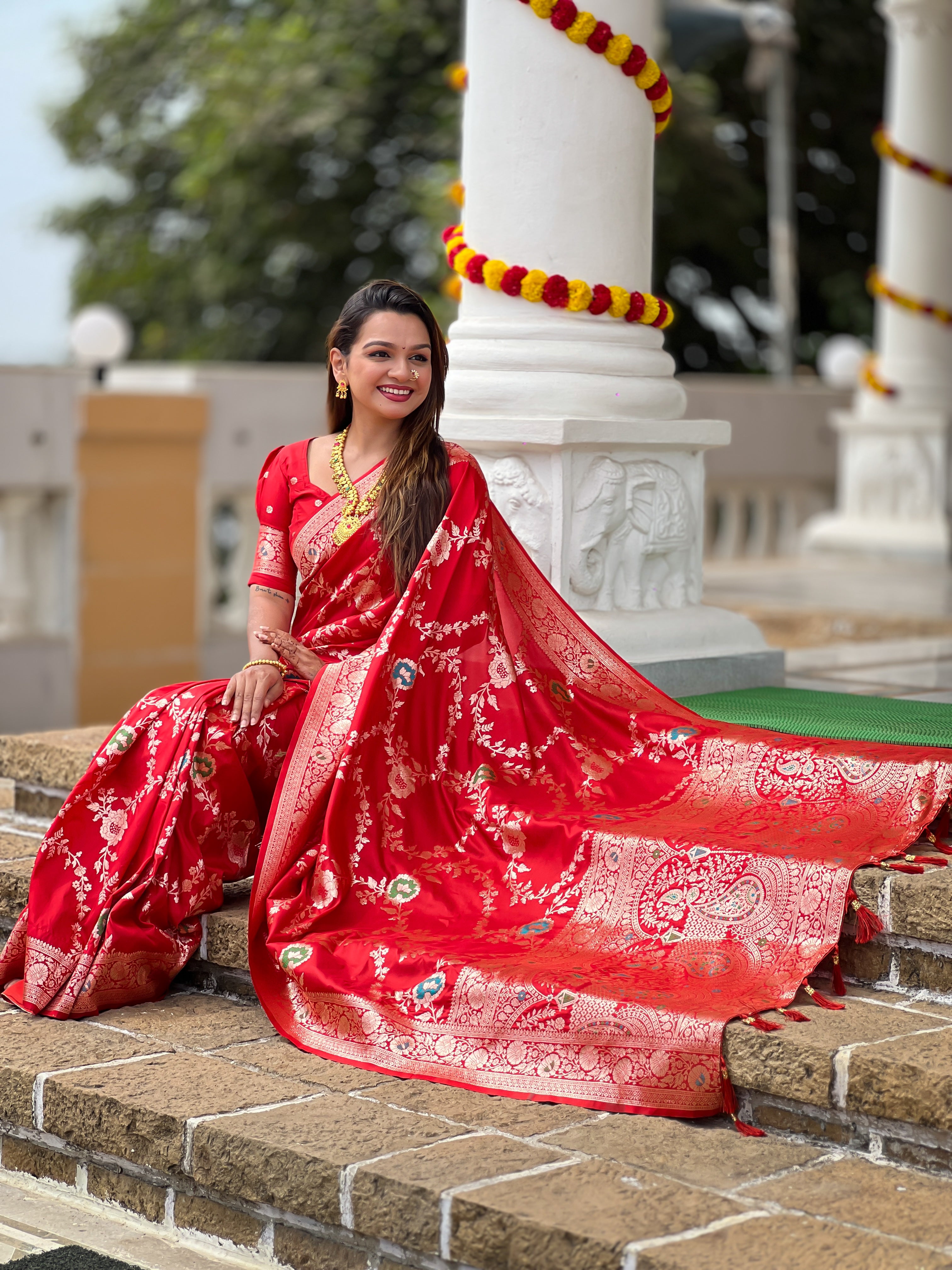 Red Soft Banarasi Silk Saree with Zari Weaving Meenakari Touchup Design