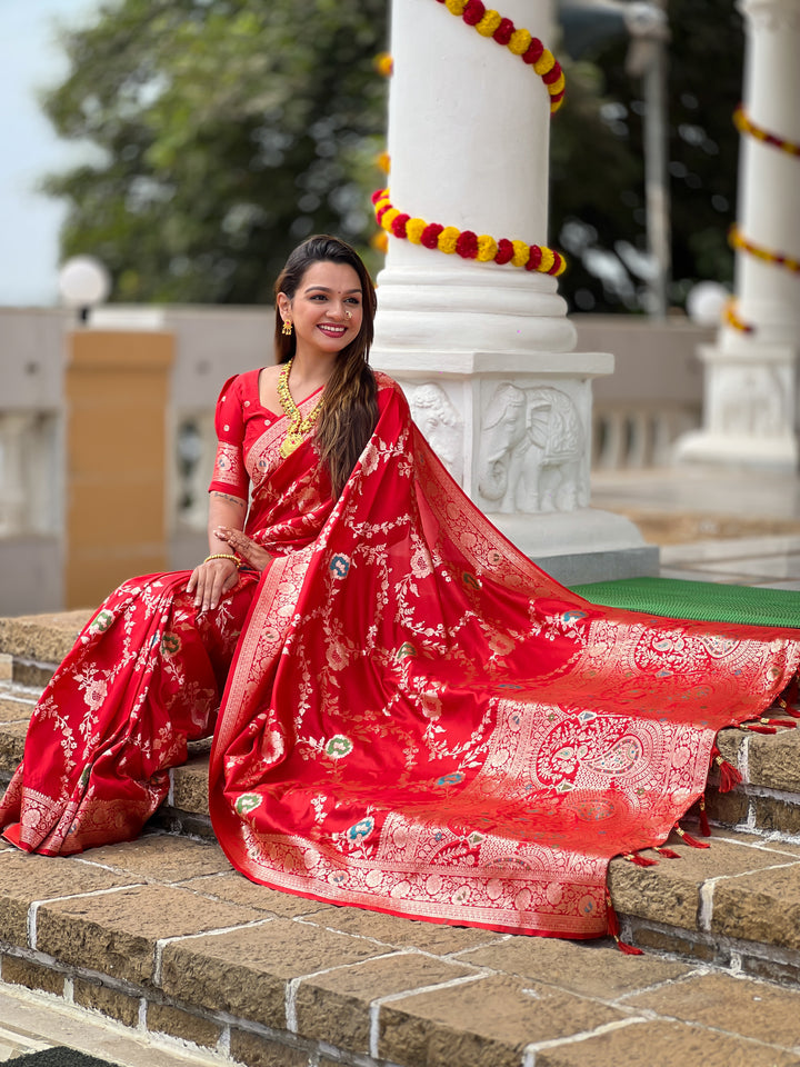 Red Soft Banarasi Silk Saree with Zari Weaving Meenakari Touchup Design