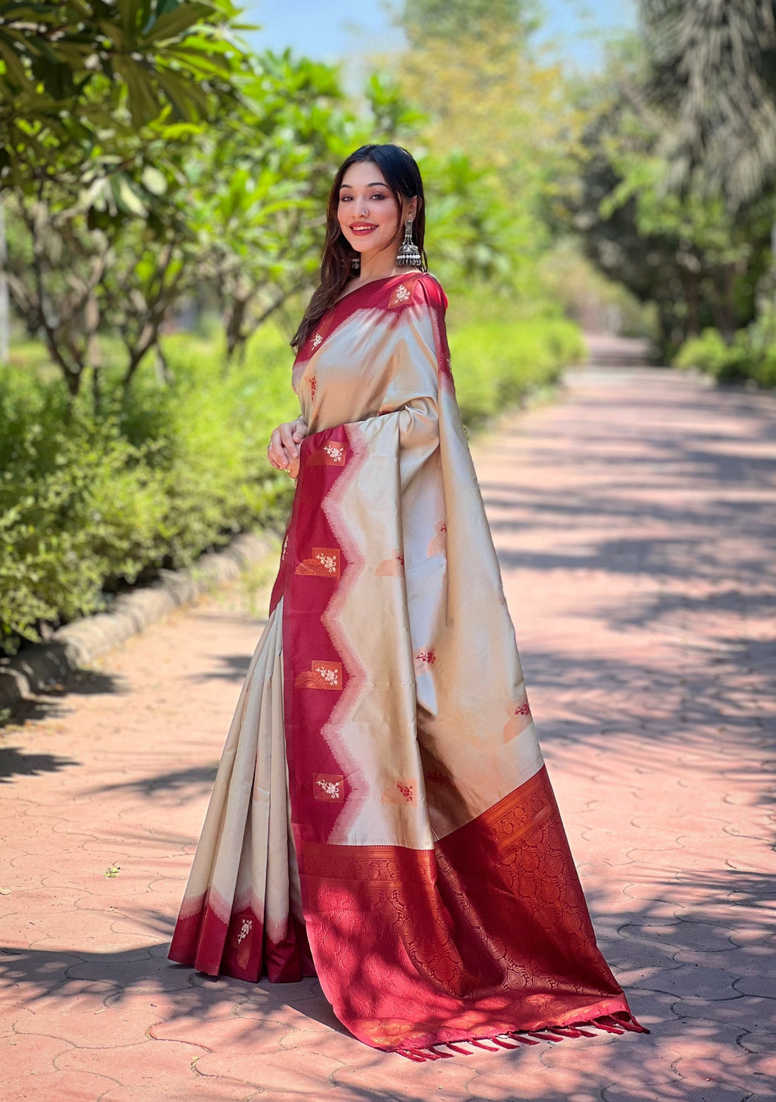 Rodeo Dust Pure Kanjivaram Full Zari Silk Saree