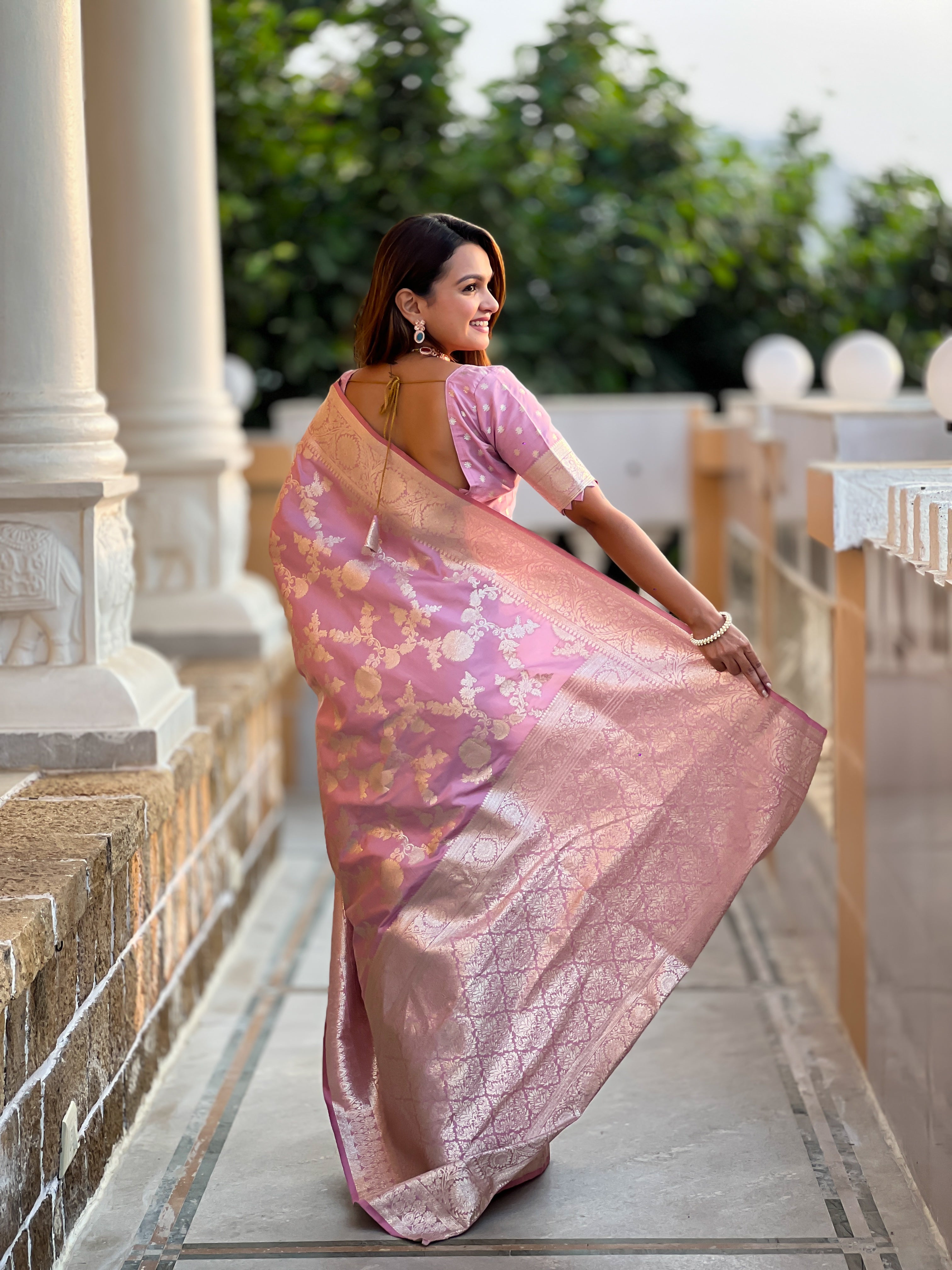 Soft Banarasi Silk Saree with Zari Weaving Touchup Design