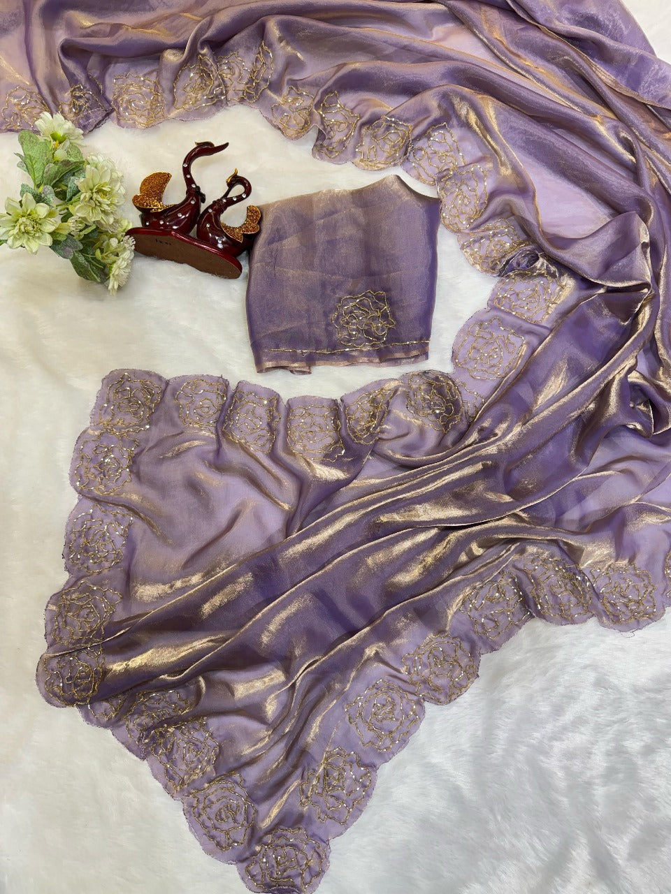 Soft Fandy Sattin Cover With Beautiful Khatli