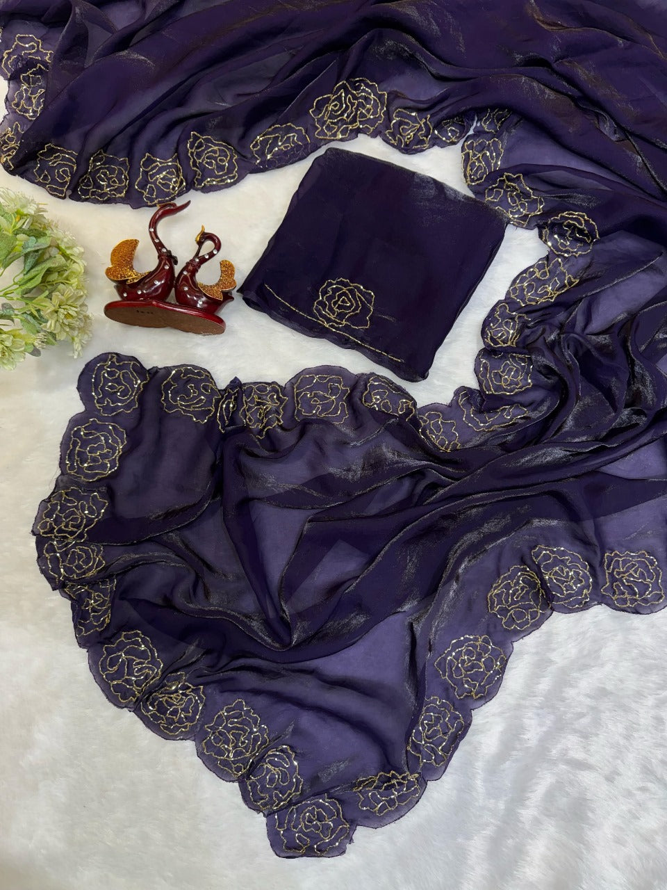 Soft Fandy Sattin Cover With Beautiful Khatli