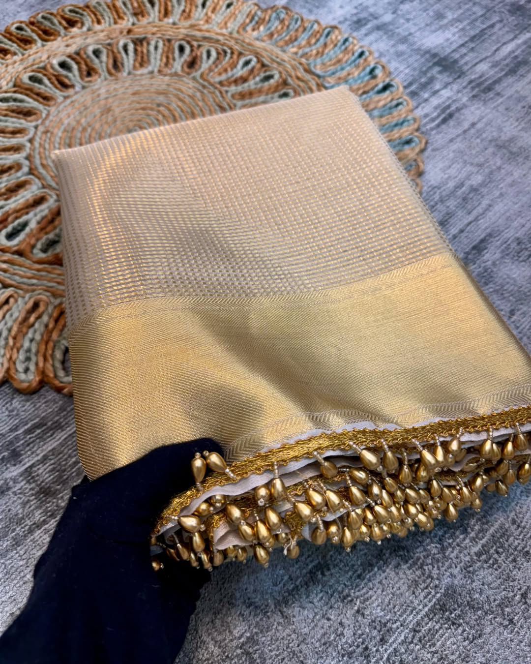Warm Grey Beautiful Banarsi Handloom Golden Tissue Silk Saree