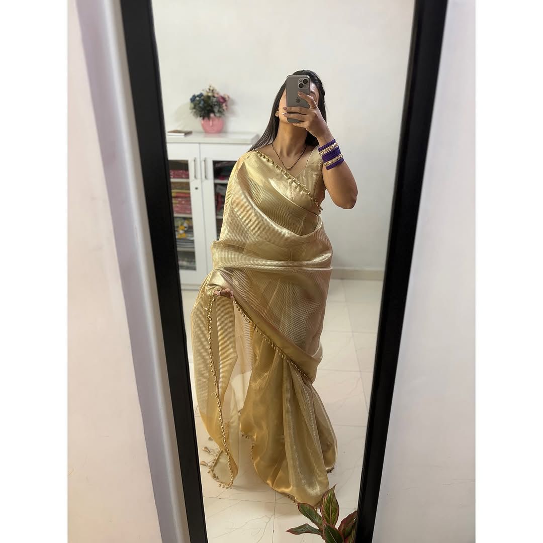 Warm Grey Banarsi Handloom Golden Tissue Silk Saree