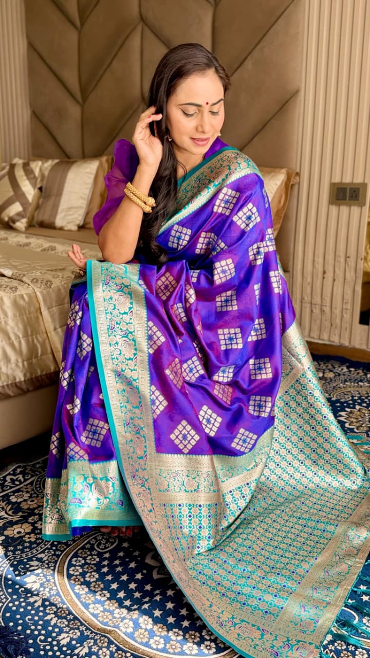 Women's Designer Banarasi Silk with Rich Pallu Silk Saree