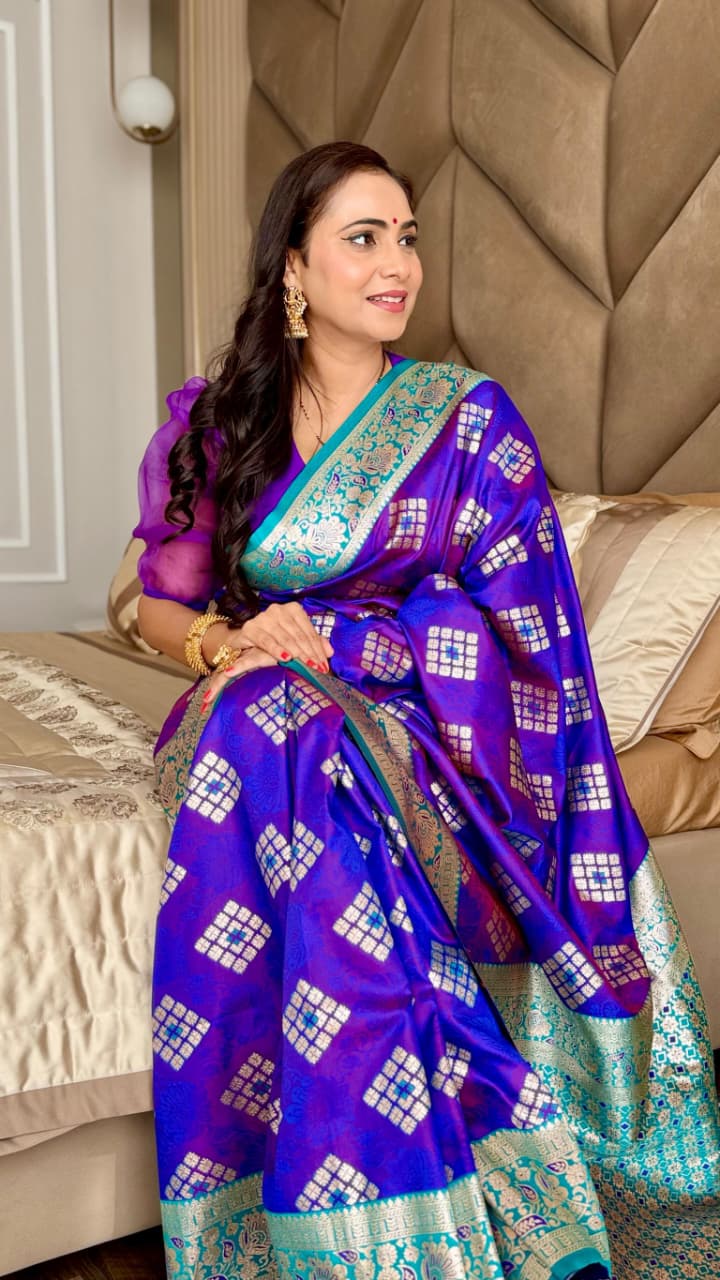 Women's Designer Banarasi Silk with Rich Pallu Silk Saree